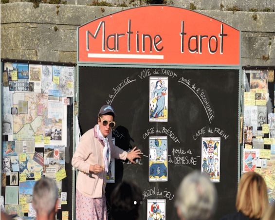 Spectacle Martine Voyante des Territoires
